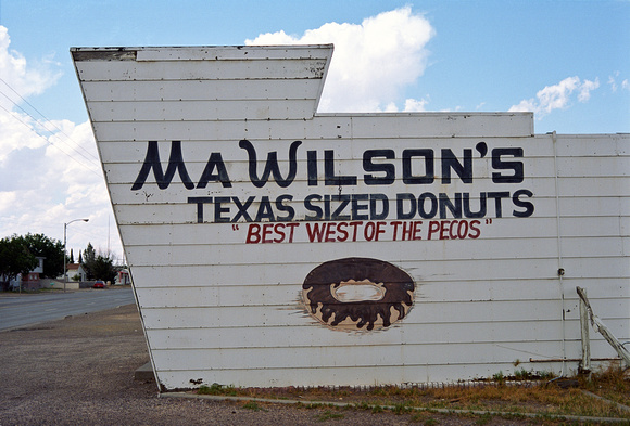 texas sized donuts, pecos, texas